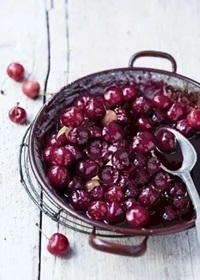 soupe de cerises au vin rosé et poivre noir.jpg
